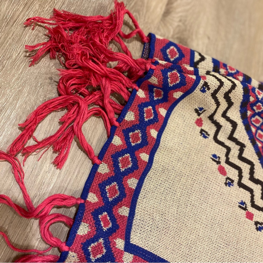 Open Front Aztec Pattern Poncho Sweater - Picture 9 of 9